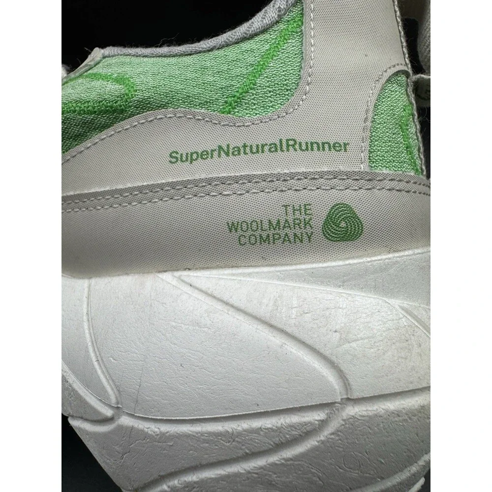 Circle Super Natural Runner Athletic Sneaker Women Sz 8 Green Lightweight Shoes